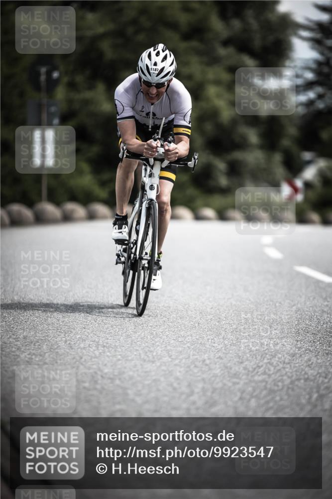 21.06.2026 - 29. Vierlanden-Triathlon H.Heesch http://msf.ph/oto/9923547 21.06.2026 13:31:17 Radfahren 11, 1187 meine-sportfotos.de