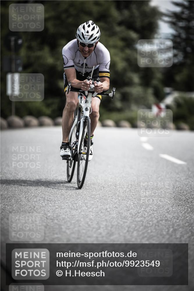 21.06.2026 - 29. Vierlanden-Triathlon H.Heesch http://msf.ph/oto/9923549 21.06.2026 13:31:17 Radfahren 11, 1187 meine-sportfotos.de