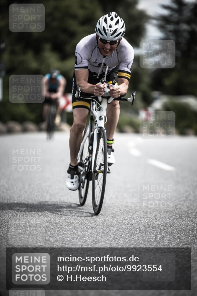 21.06.2026 - 29. Vierlanden-Triathlon H.Heesch http://msf.ph/oto/9923554 21.06.2026 13:31:17 Radfahren 1187 meine-sportfotos.de