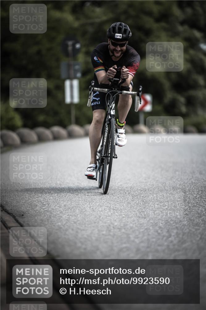 21.06.2026 - 29. Vierlanden-Triathlon H.Heesch http://msf.ph/oto/9923590 21.06.2026 13:31:33 Radfahren 1216 meine-sportfotos.de