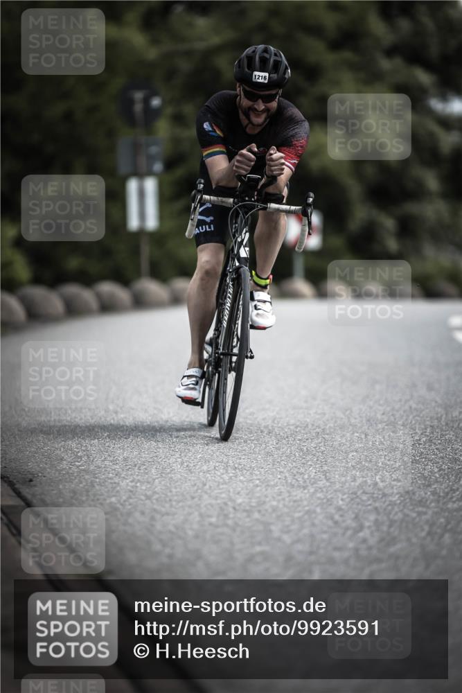 21.06.2026 - 29. Vierlanden-Triathlon H.Heesch http://msf.ph/oto/9923591 21.06.2026 13:31:33 Radfahren 11, 1216 meine-sportfotos.de