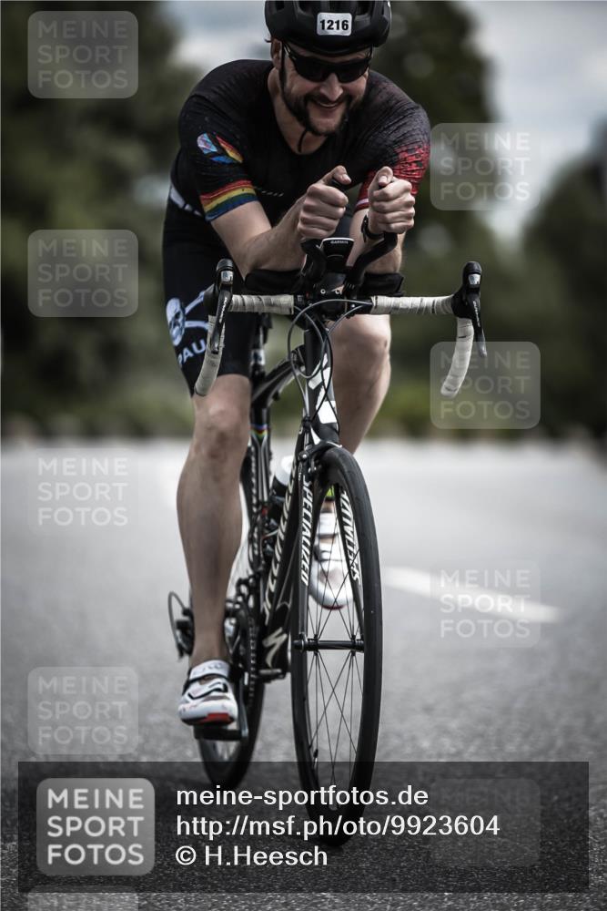21.06.2026 - 29. Vierlanden-Triathlon H.Heesch http://msf.ph/oto/9923604 21.06.2026 13:31:34 Radfahren 1216, 57 meine-sportfotos.de
