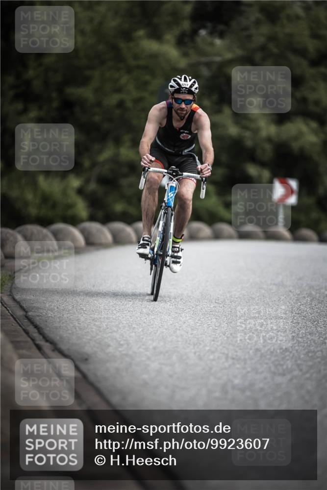 21.06.2026 - 29. Vierlanden-Triathlon H.Heesch http://msf.ph/oto/9923607 21.06.2026 13:32:08 Radfahren 1217 meine-sportfotos.de