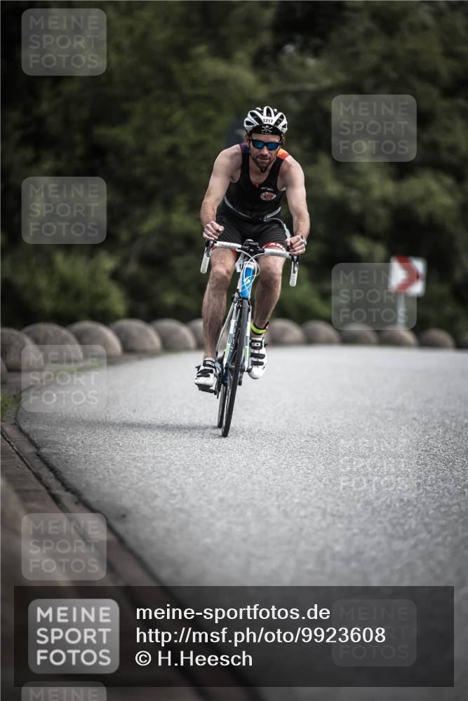 21.06.2026 - 29. Vierlanden-Triathlon H.Heesch http://msf.ph/oto/9923608 21.06.2026 13:32:08 Radfahren 1217 meine-sportfotos.de