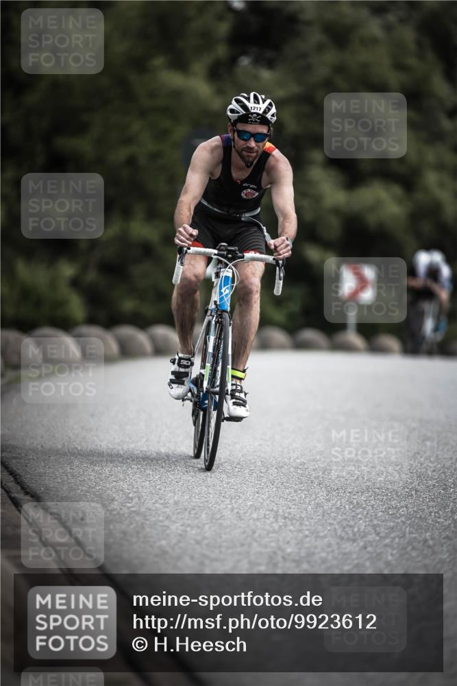 21.06.2026 - 29. Vierlanden-Triathlon H.Heesch http://msf.ph/oto/9923612 21.06.2026 13:32:08 Radfahren 1217 meine-sportfotos.de