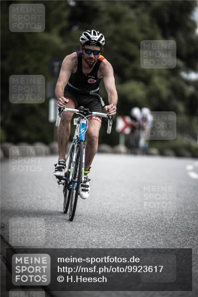 21.06.2026 - 29. Vierlanden-Triathlon H.Heesch http://msf.ph/oto/9923617 21.06.2026 13:32:08 Radfahren 1217 meine-sportfotos.de