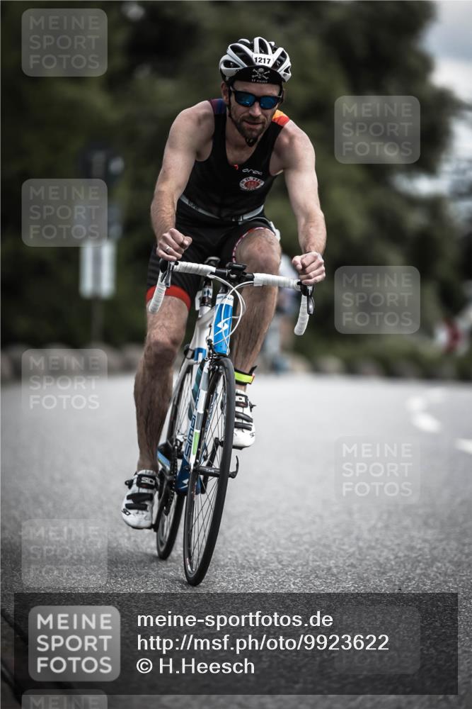 21.06.2026 - 29. Vierlanden-Triathlon H.Heesch http://msf.ph/oto/9923622 21.06.2026 13:32:09 Radfahren 1217 meine-sportfotos.de