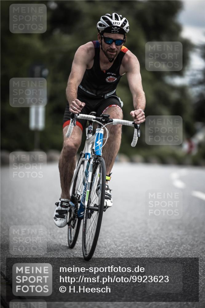 21.06.2026 - 29. Vierlanden-Triathlon H.Heesch http://msf.ph/oto/9923623 21.06.2026 13:32:09 Radfahren 1217 meine-sportfotos.de