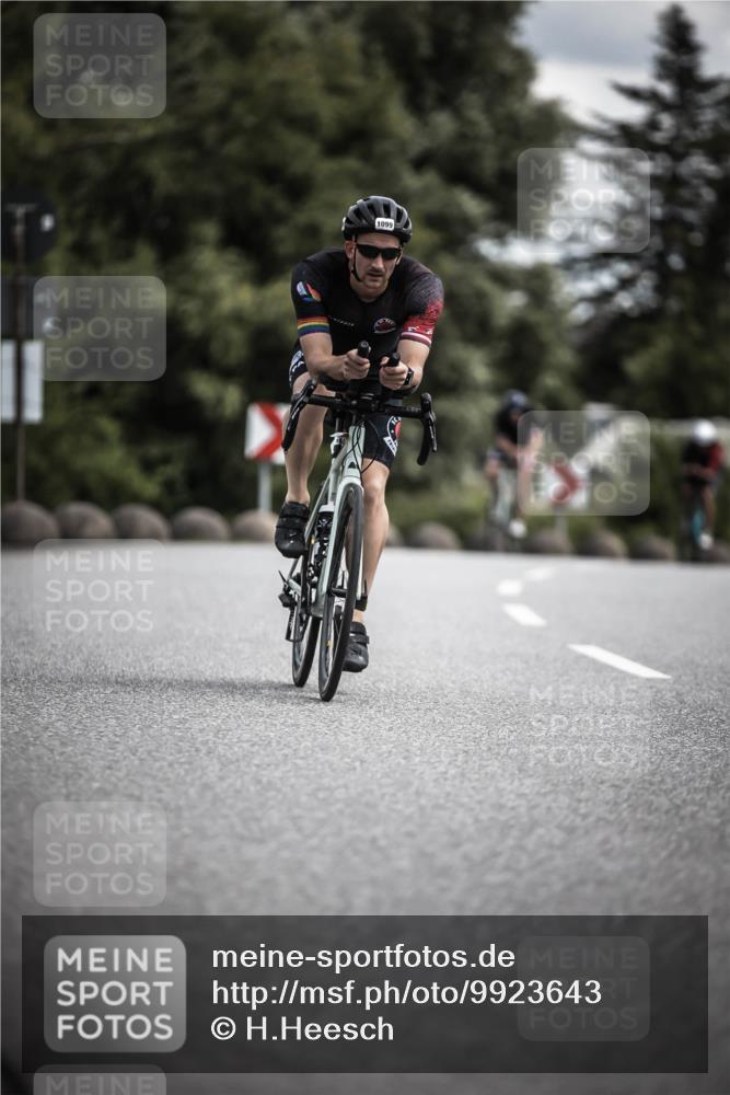 21.06.2026 - 29. Vierlanden-Triathlon H.Heesch http://msf.ph/oto/9923643 21.06.2026 13:32:14 Radfahren 11, 1099 meine-sportfotos.de