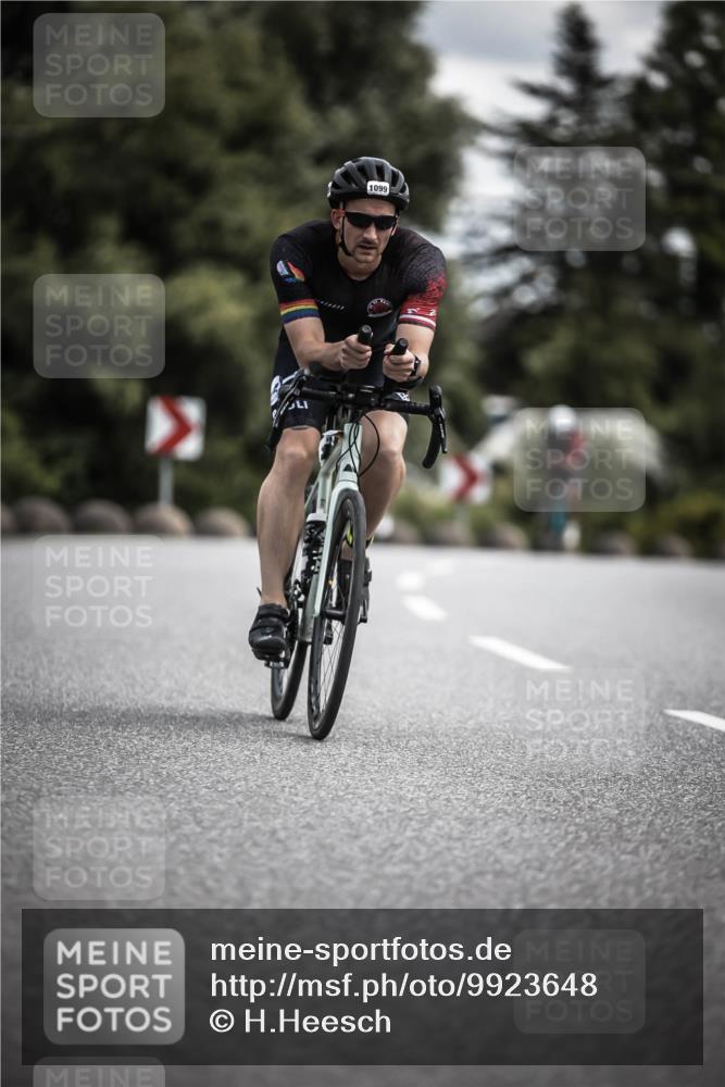 21.06.2026 - 29. Vierlanden-Triathlon H.Heesch http://msf.ph/oto/9923648 21.06.2026 13:32:14 Radfahren 1099 meine-sportfotos.de