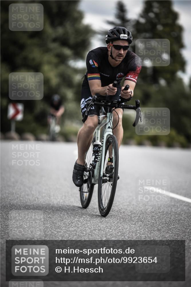 21.06.2026 - 29. Vierlanden-Triathlon H.Heesch http://msf.ph/oto/9923654 21.06.2026 13:32:15 Radfahren 1099 meine-sportfotos.de