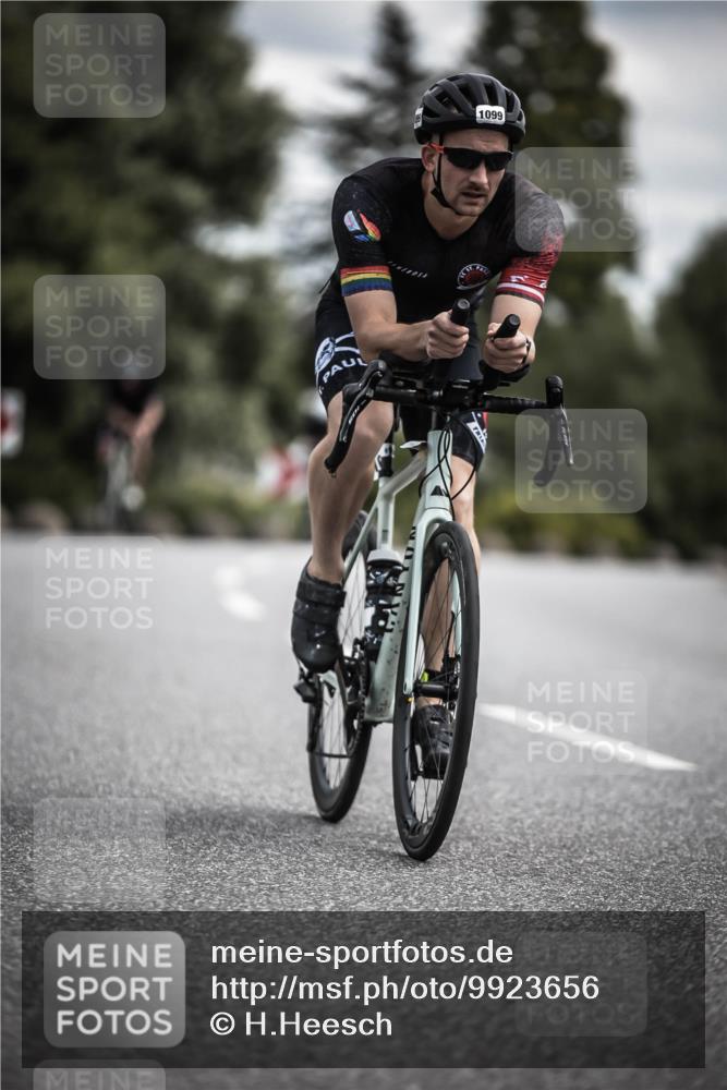 21.06.2026 - 29. Vierlanden-Triathlon H.Heesch http://msf.ph/oto/9923656 21.06.2026 13:32:15 Radfahren 1099 meine-sportfotos.de