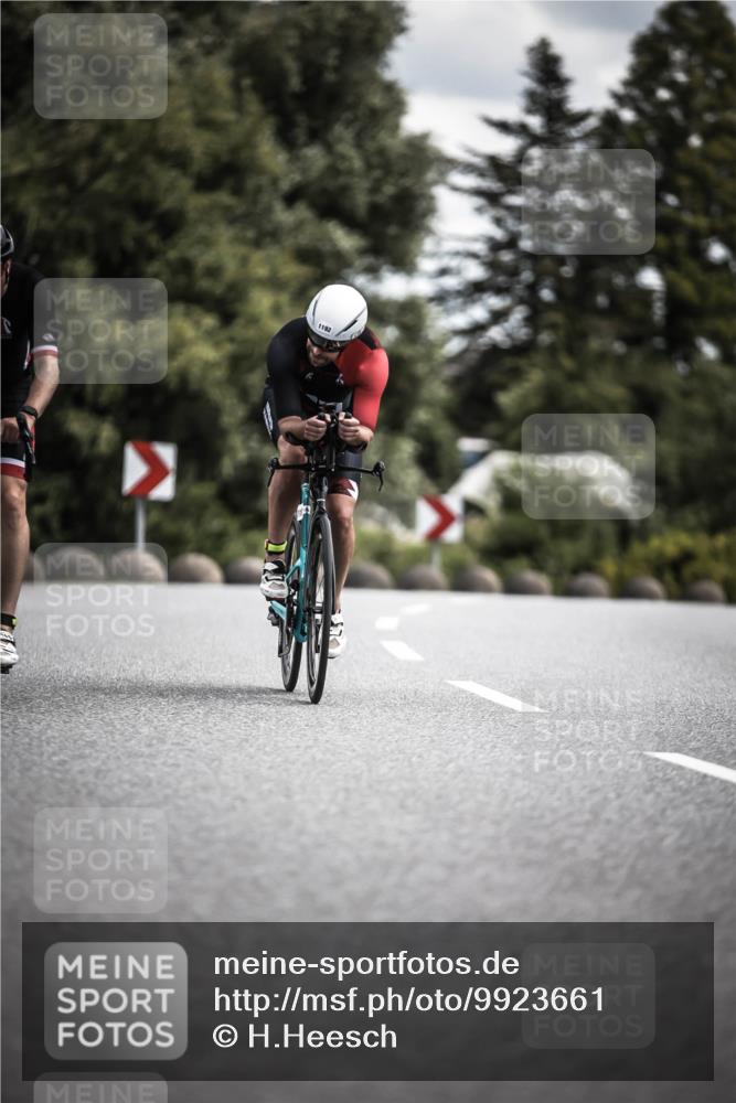 21.06.2026 - 29. Vierlanden-Triathlon H.Heesch http://msf.ph/oto/9923661 21.06.2026 13:32:19 Radfahren 1192 meine-sportfotos.de