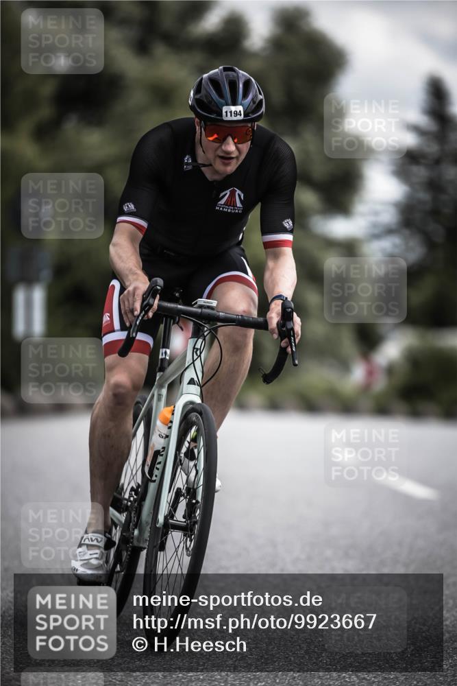 21.06.2026 - 29. Vierlanden-Triathlon H.Heesch http://msf.ph/oto/9923667 21.06.2026 13:32:20 Radfahren 1194 meine-sportfotos.de
