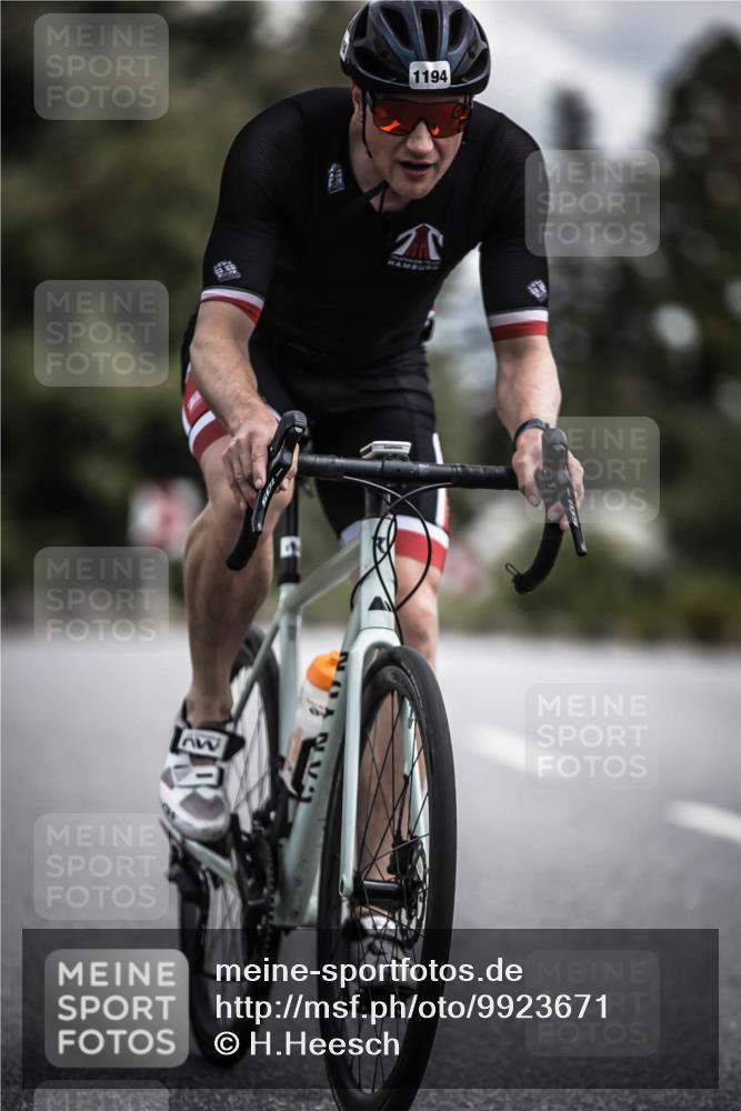 21.06.2026 - 29. Vierlanden-Triathlon H.Heesch http://msf.ph/oto/9923671 21.06.2026 13:32:20 Radfahren 1194 meine-sportfotos.de