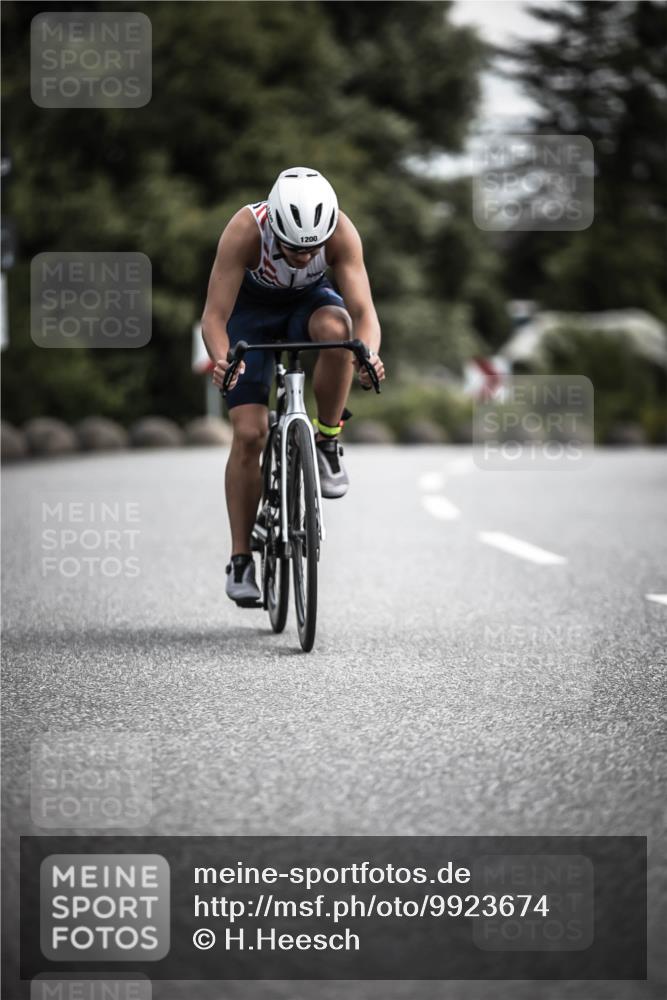 21.06.2026 - 29. Vierlanden-Triathlon H.Heesch http://msf.ph/oto/9923674 21.06.2026 13:32:30 Radfahren 1200 meine-sportfotos.de