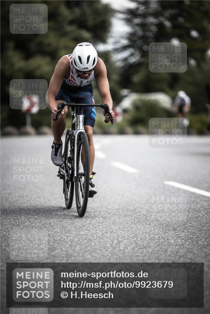21.06.2026 - 29. Vierlanden-Triathlon H.Heesch http://msf.ph/oto/9923679 21.06.2026 13:32:30 Radfahren 1200 meine-sportfotos.de