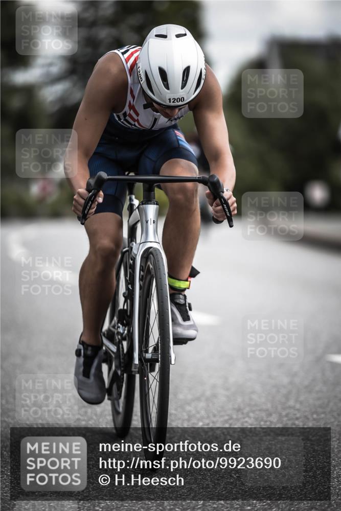21.06.2026 - 29. Vierlanden-Triathlon H.Heesch http://msf.ph/oto/9923690 21.06.2026 13:32:31 Radfahren 1200, 1200 meine-sportfotos.de