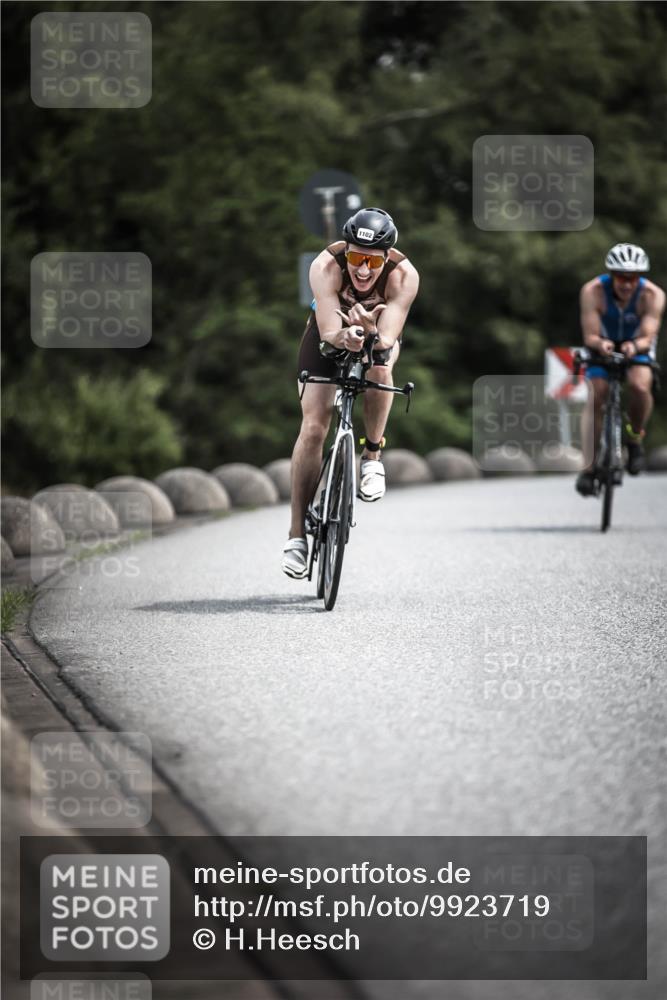 21.06.2026 - 29. Vierlanden-Triathlon H.Heesch http://msf.ph/oto/9923719 21.06.2026 13:32:42 Radfahren 1102 meine-sportfotos.de