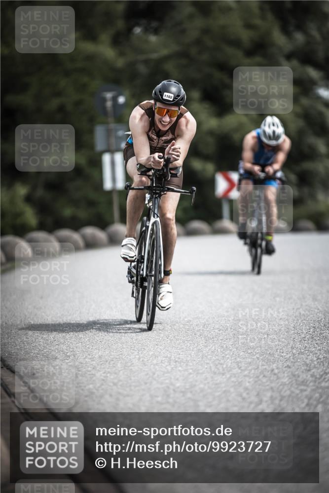 21.06.2026 - 29. Vierlanden-Triathlon H.Heesch http://msf.ph/oto/9923727 21.06.2026 13:32:42 Radfahren 1102 meine-sportfotos.de
