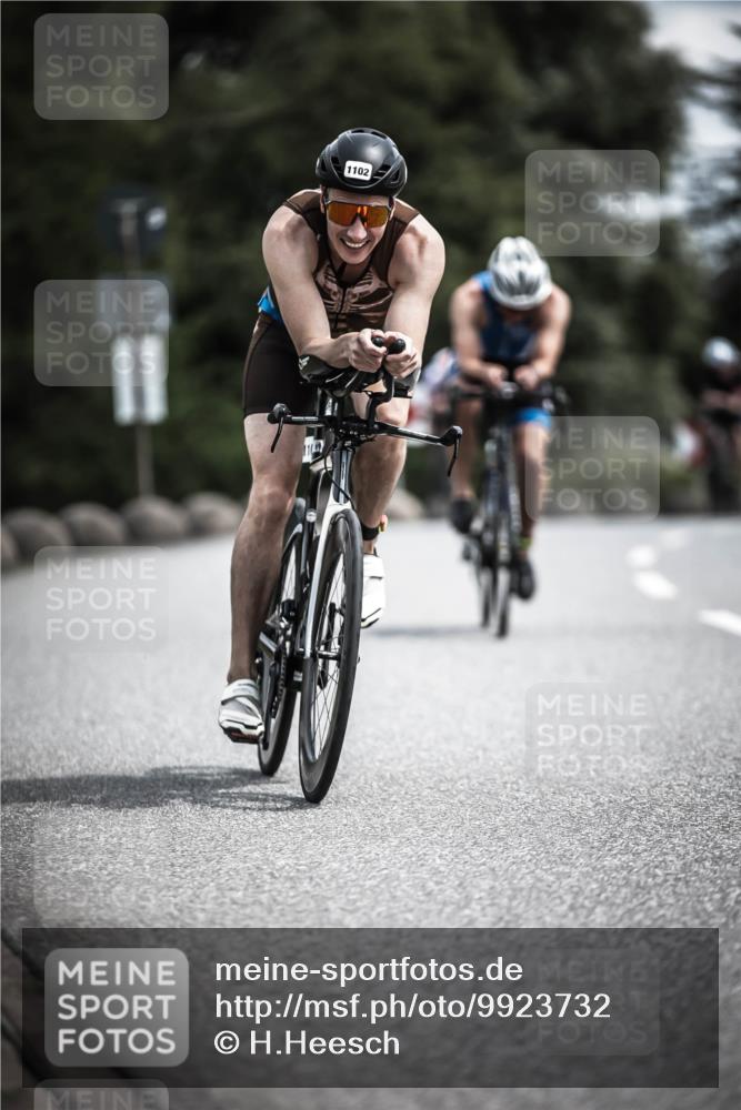 21.06.2026 - 29. Vierlanden-Triathlon H.Heesch http://msf.ph/oto/9923732 21.06.2026 13:32:42 Radfahren 11, 1102 meine-sportfotos.de