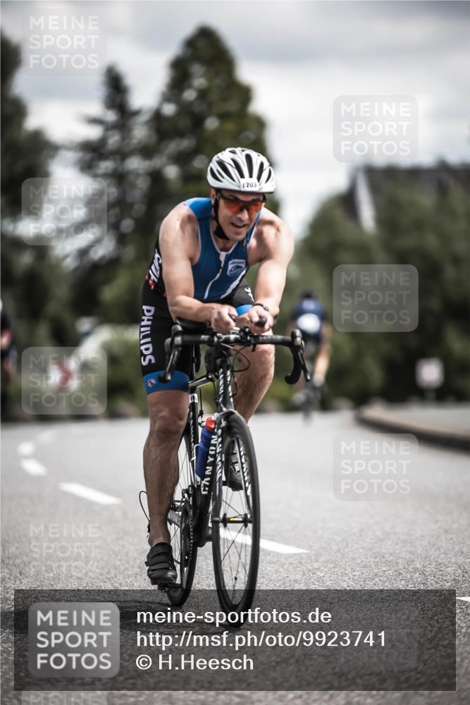 21.06.2026 - 29. Vierlanden-Triathlon H.Heesch http://msf.ph/oto/9923741 21.06.2026 13:32:43 Radfahren 1203 meine-sportfotos.de