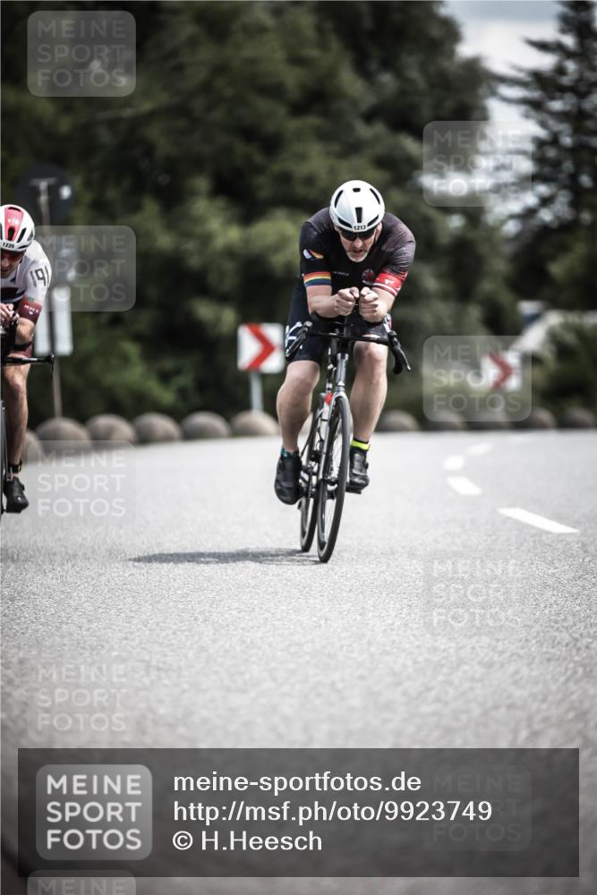 21.06.2026 - 29. Vierlanden-Triathlon H.Heesch http://msf.ph/oto/9923749 21.06.2026 13:32:46 Radfahren 1225, 19, 1213 meine-sportfotos.de