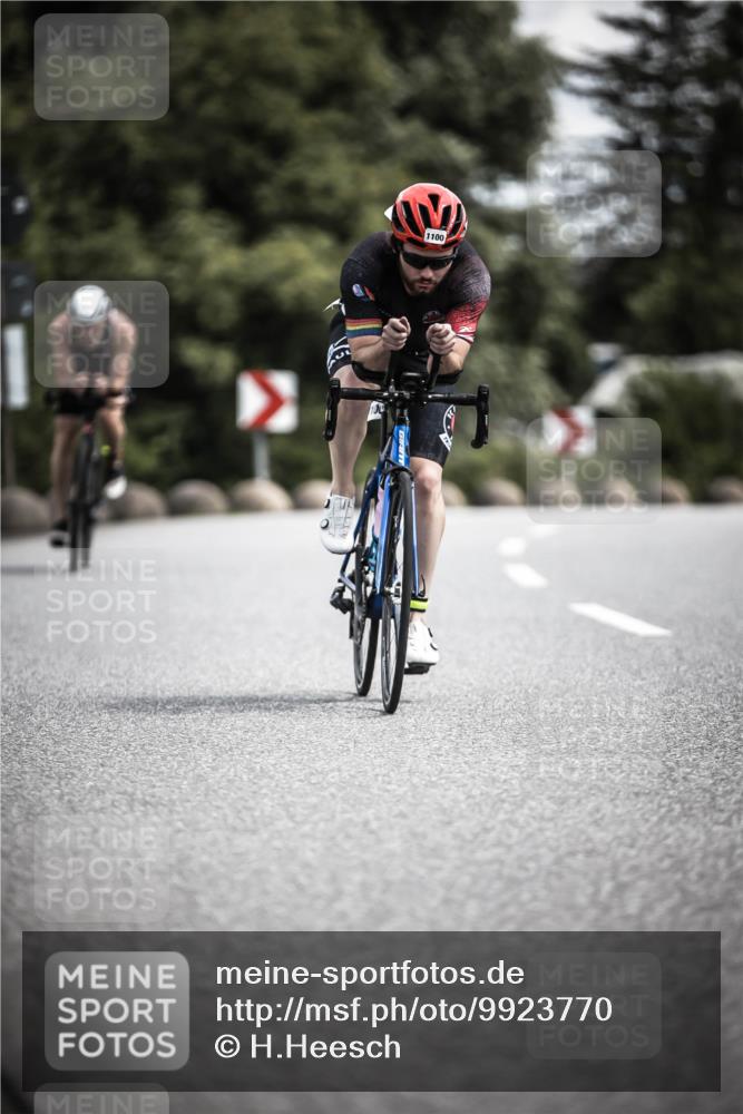 21.06.2026 - 29. Vierlanden-Triathlon H.Heesch http://msf.ph/oto/9923770 21.06.2026 13:32:58 Radfahren 100, 1100 meine-sportfotos.de