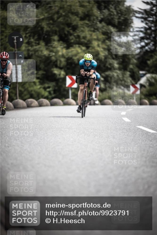 21.06.2026 - 29. Vierlanden-Triathlon H.Heesch http://msf.ph/oto/9923791 21.06.2026 13:33:04 Radfahren 1 meine-sportfotos.de
