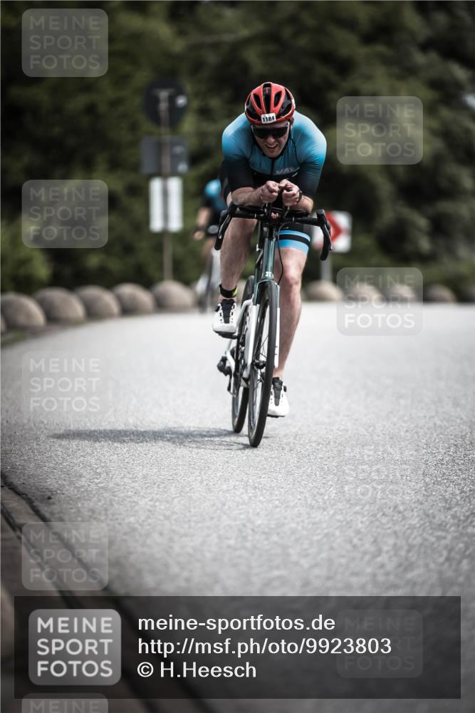 21.06.2026 - 29. Vierlanden-Triathlon H.Heesch http://msf.ph/oto/9923803 21.06.2026 13:33:07 Radfahren 1184 meine-sportfotos.de