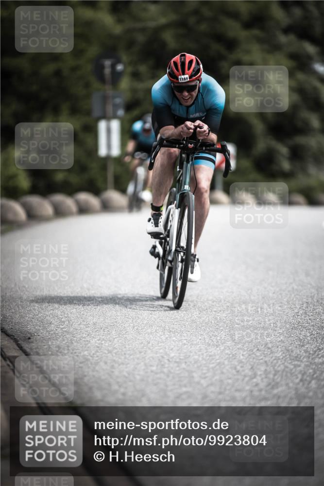 21.06.2026 - 29. Vierlanden-Triathlon H.Heesch http://msf.ph/oto/9923804 21.06.2026 13:33:07 Radfahren 11, 1184 meine-sportfotos.de