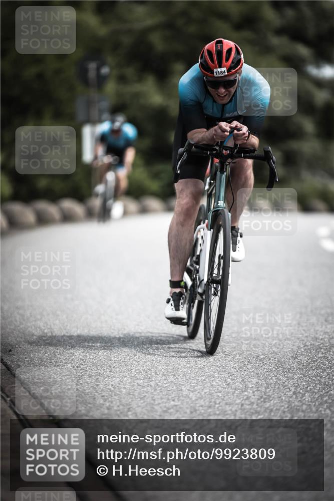 21.06.2026 - 29. Vierlanden-Triathlon H.Heesch http://msf.ph/oto/9923809 21.06.2026 13:33:08 Radfahren 1184 meine-sportfotos.de