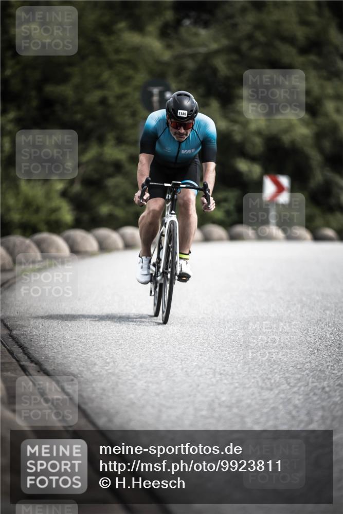 21.06.2026 - 29. Vierlanden-Triathlon H.Heesch http://msf.ph/oto/9923811 21.06.2026 13:33:10 Radfahren 1185 meine-sportfotos.de