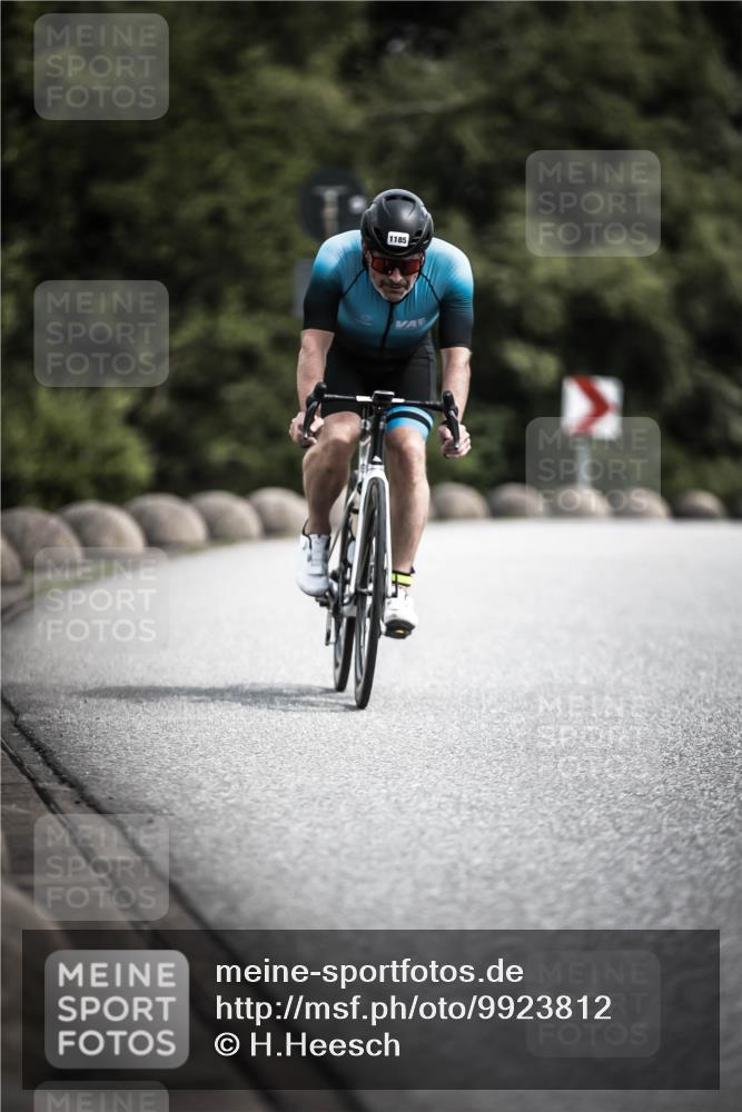 21.06.2026 - 29. Vierlanden-Triathlon H.Heesch http://msf.ph/oto/9923812 21.06.2026 13:33:10 Radfahren 1185 meine-sportfotos.de