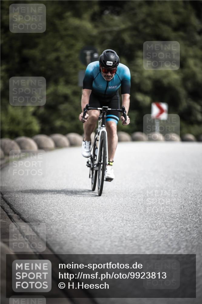 21.06.2026 - 29. Vierlanden-Triathlon H.Heesch http://msf.ph/oto/9923813 21.06.2026 13:33:10 Radfahren 1185 meine-sportfotos.de