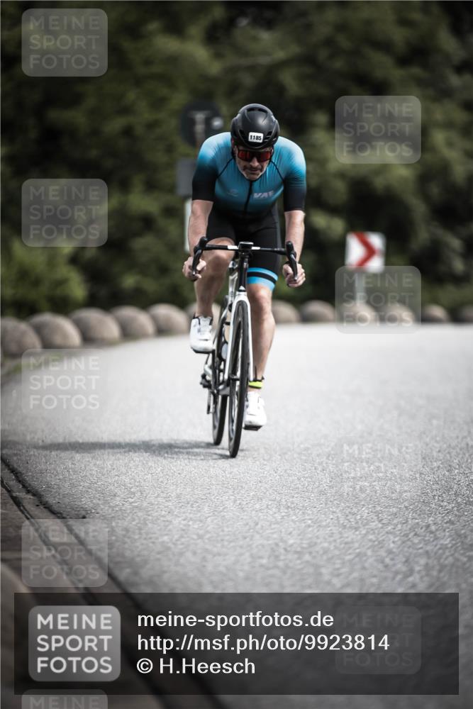 21.06.2026 - 29. Vierlanden-Triathlon H.Heesch http://msf.ph/oto/9923814 21.06.2026 13:33:10 Radfahren 1185 meine-sportfotos.de