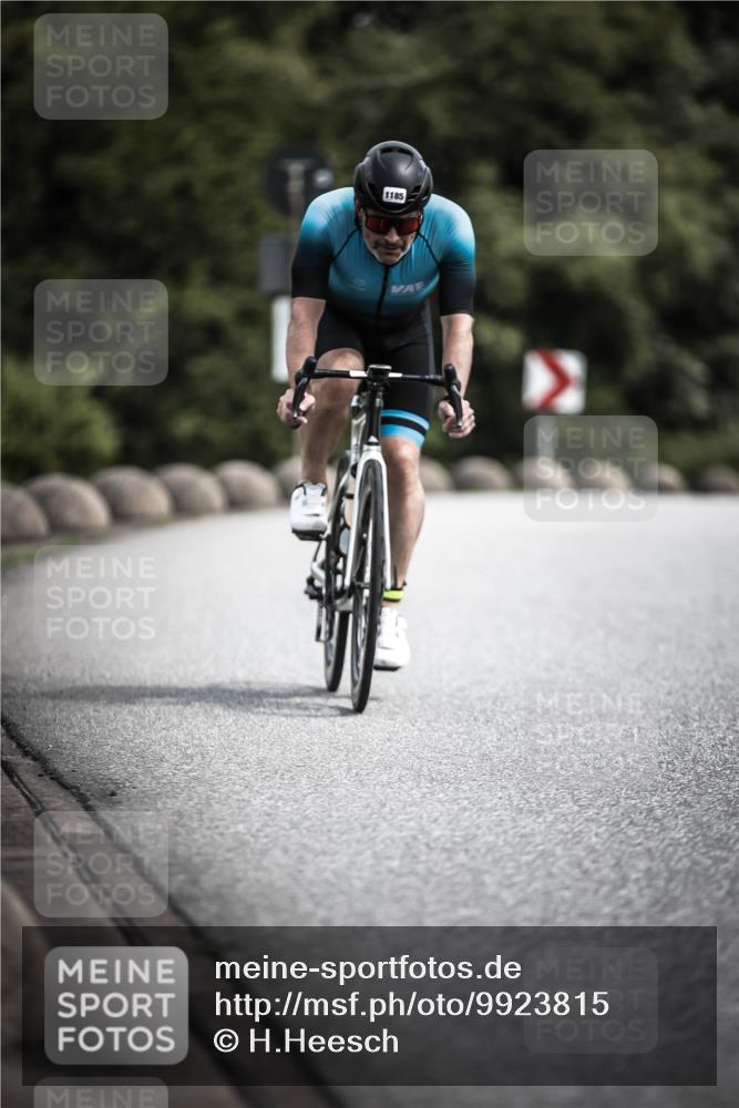 21.06.2026 - 29. Vierlanden-Triathlon H.Heesch http://msf.ph/oto/9923815 21.06.2026 13:33:10 Radfahren 1185 meine-sportfotos.de