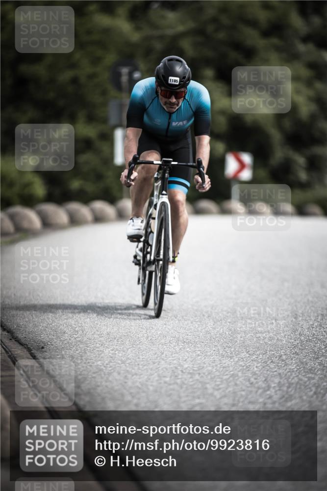 21.06.2026 - 29. Vierlanden-Triathlon H.Heesch http://msf.ph/oto/9923816 21.06.2026 13:33:10 Radfahren 1185 meine-sportfotos.de