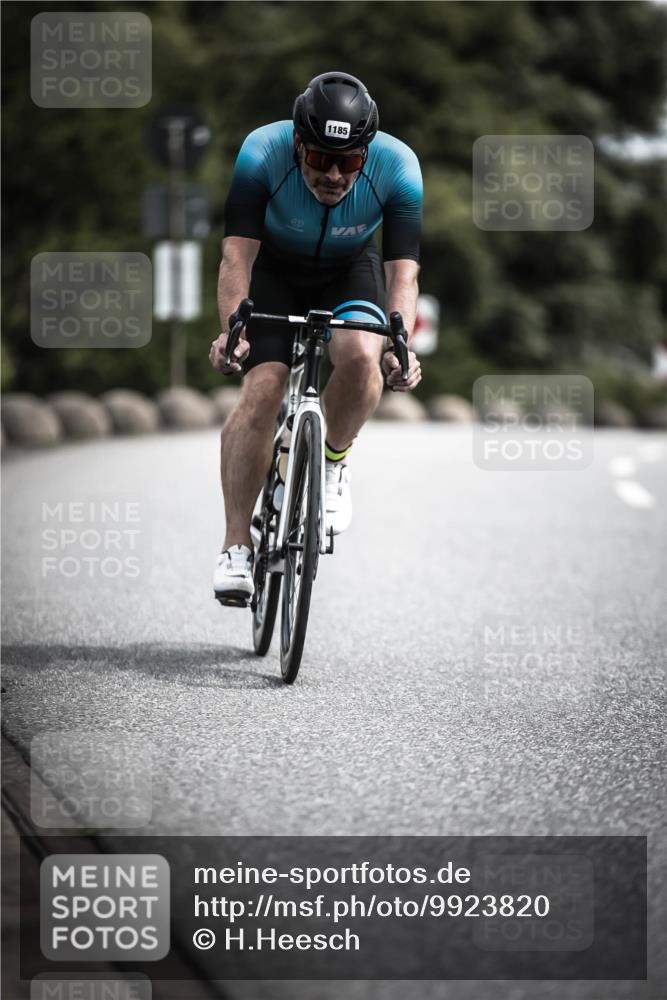 21.06.2026 - 29. Vierlanden-Triathlon H.Heesch http://msf.ph/oto/9923820 21.06.2026 13:33:10 Radfahren 1185 meine-sportfotos.de