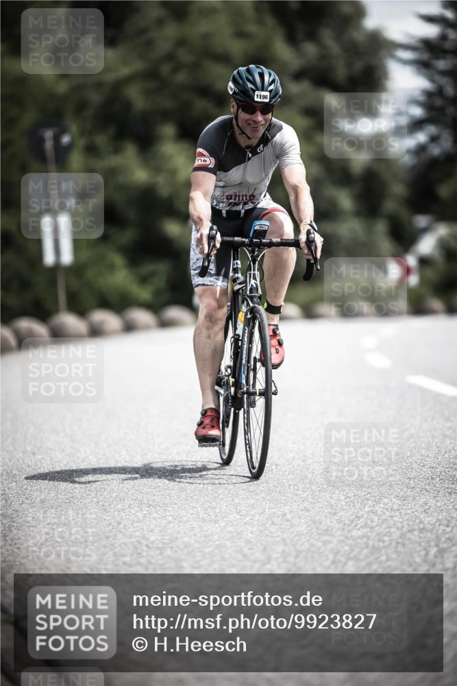 21.06.2026 - 29. Vierlanden-Triathlon H.Heesch http://msf.ph/oto/9923827 21.06.2026 13:33:25 Radfahren 11, 716, 1196 meine-sportfotos.de