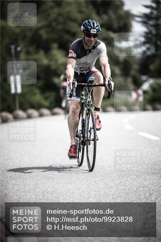 21.06.2026 - 29. Vierlanden-Triathlon H.Heesch http://msf.ph/oto/9923828 21.06.2026 13:33:26 Radfahren 11, 716, 1196 meine-sportfotos.de