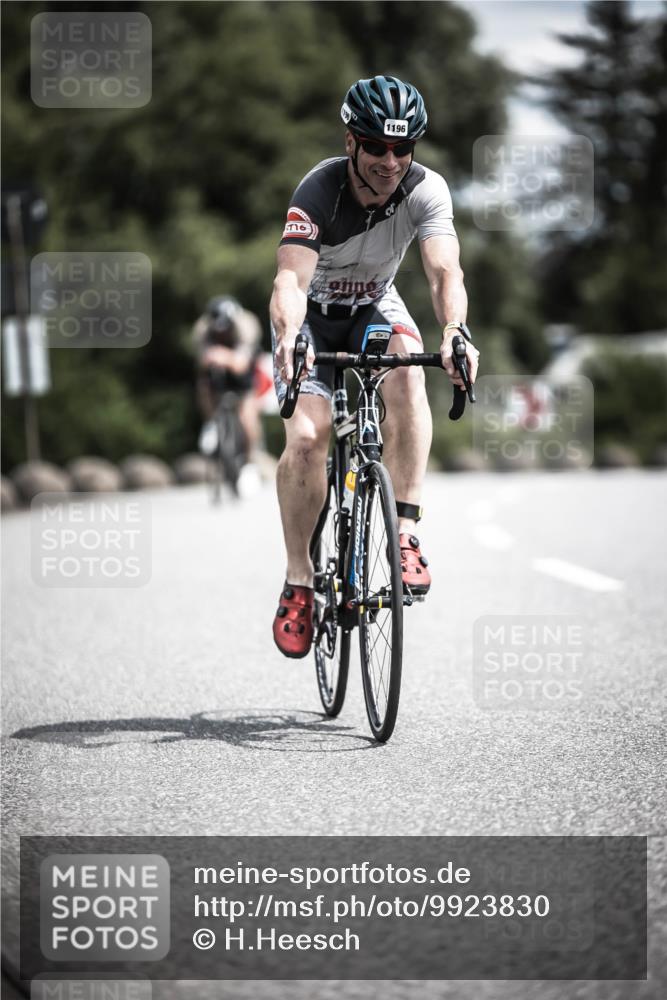 21.06.2026 - 29. Vierlanden-Triathlon H.Heesch http://msf.ph/oto/9923830 21.06.2026 13:33:26 Radfahren 11, 716, 1196 meine-sportfotos.de
