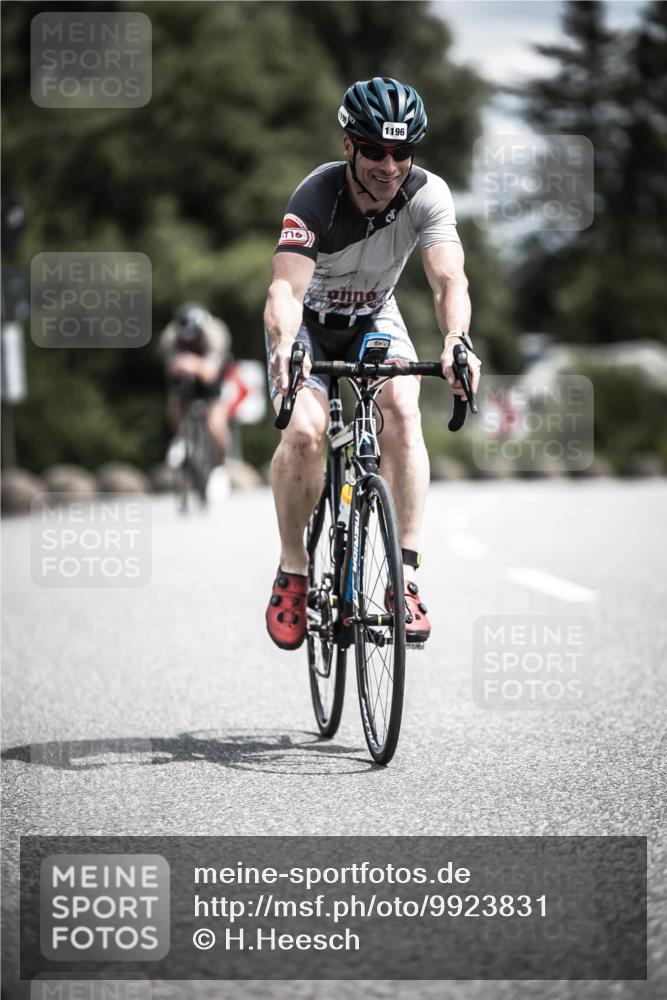 21.06.2026 - 29. Vierlanden-Triathlon H.Heesch http://msf.ph/oto/9923831 21.06.2026 13:33:26 Radfahren 716, 1196 meine-sportfotos.de