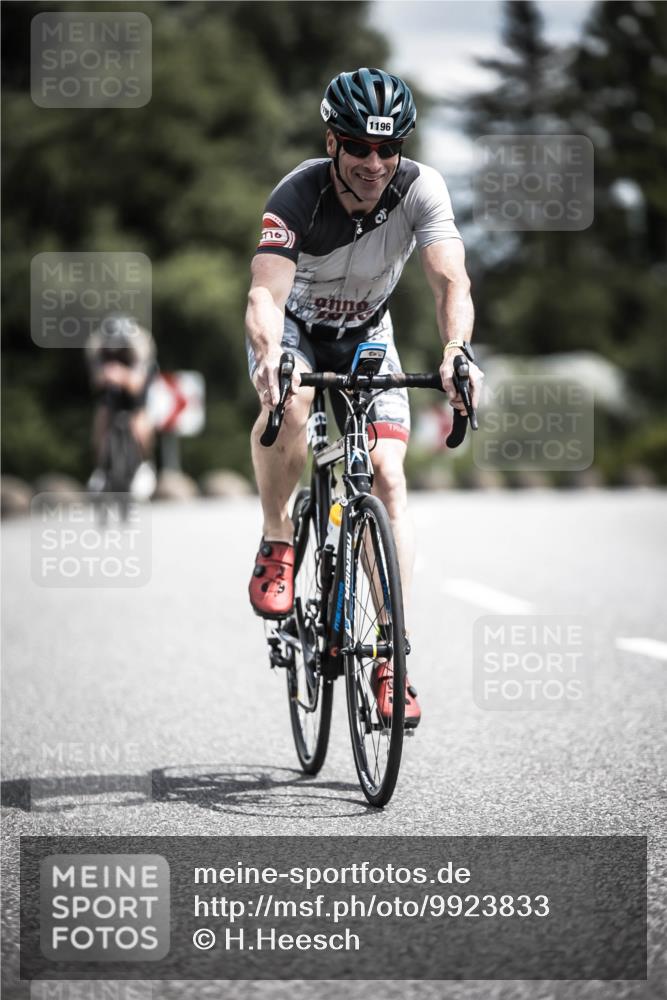 21.06.2026 - 29. Vierlanden-Triathlon H.Heesch http://msf.ph/oto/9923833 21.06.2026 13:33:26 Radfahren 16, 1196 meine-sportfotos.de