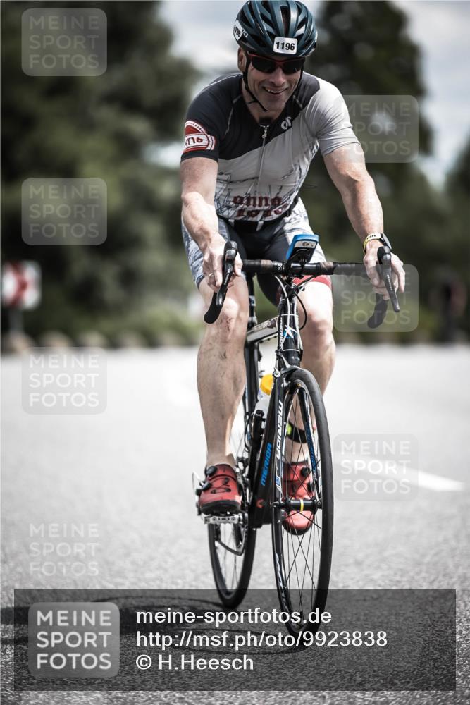21.06.2026 - 29. Vierlanden-Triathlon H.Heesch http://msf.ph/oto/9923838 21.06.2026 13:33:26 Radfahren 16, 1196 meine-sportfotos.de