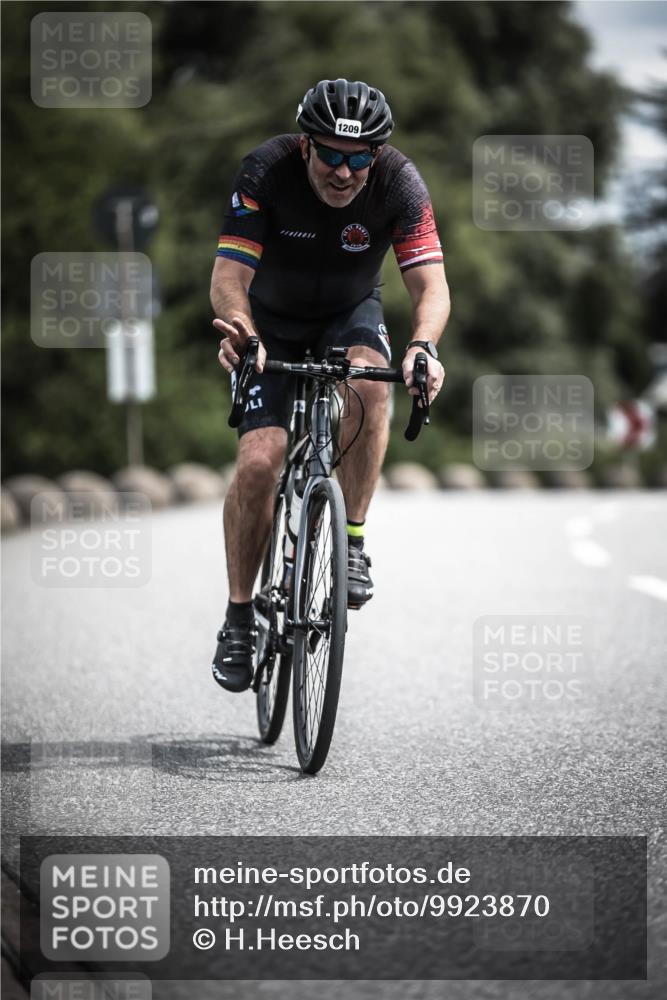21.06.2026 - 29. Vierlanden-Triathlon H.Heesch http://msf.ph/oto/9923870 21.06.2026 13:33:34 Radfahren 1209 meine-sportfotos.de