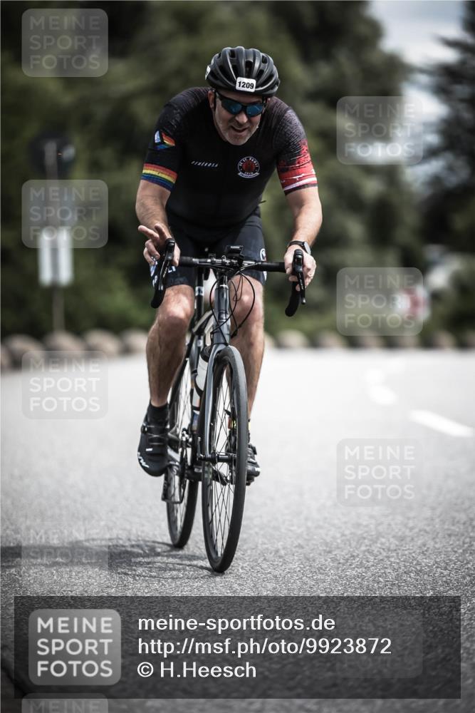 21.06.2026 - 29. Vierlanden-Triathlon H.Heesch http://msf.ph/oto/9923872 21.06.2026 13:33:35 Radfahren 1209 meine-sportfotos.de