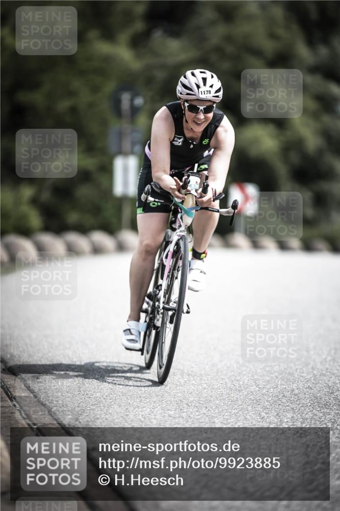 21.06.2026 - 29. Vierlanden-Triathlon H.Heesch http://msf.ph/oto/9923885 21.06.2026 13:33:46 Radfahren 1178 meine-sportfotos.de