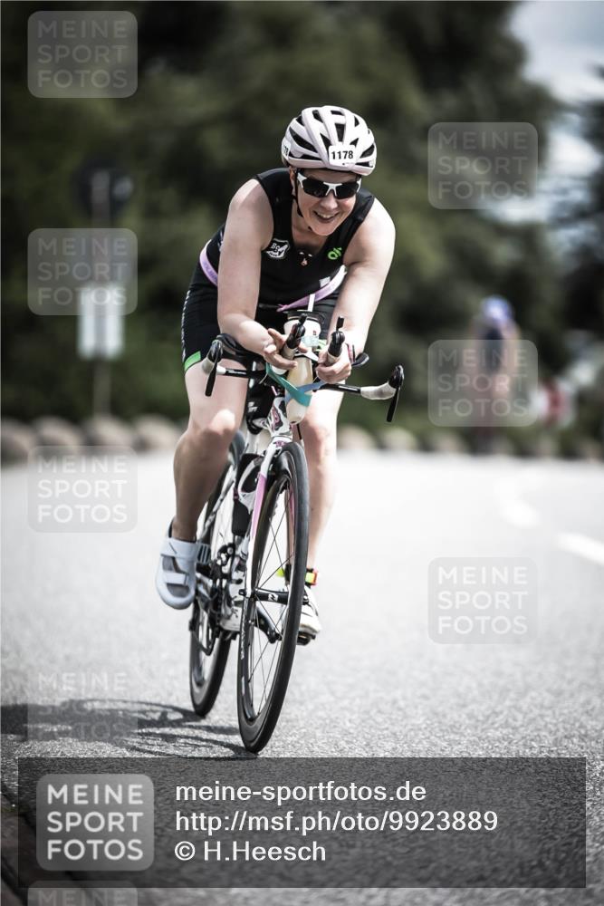 21.06.2026 - 29. Vierlanden-Triathlon H.Heesch http://msf.ph/oto/9923889 21.06.2026 13:33:46 Radfahren 1178 meine-sportfotos.de