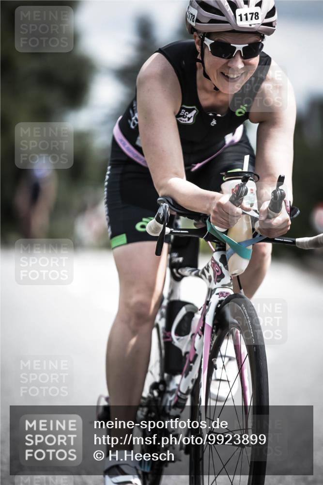 21.06.2026 - 29. Vierlanden-Triathlon H.Heesch http://msf.ph/oto/9923899 21.06.2026 13:33:47 Radfahren 178, 1178 meine-sportfotos.de